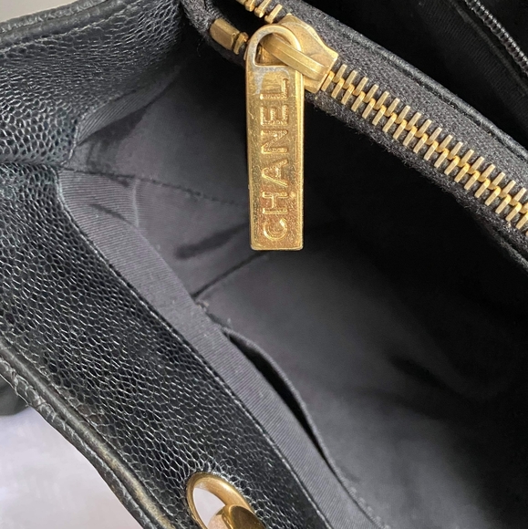 💫SOLD💫Chanel GST GHW ( Black) - Picture 3 of 12